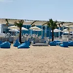 Selena Beach Resort - Premium Suites