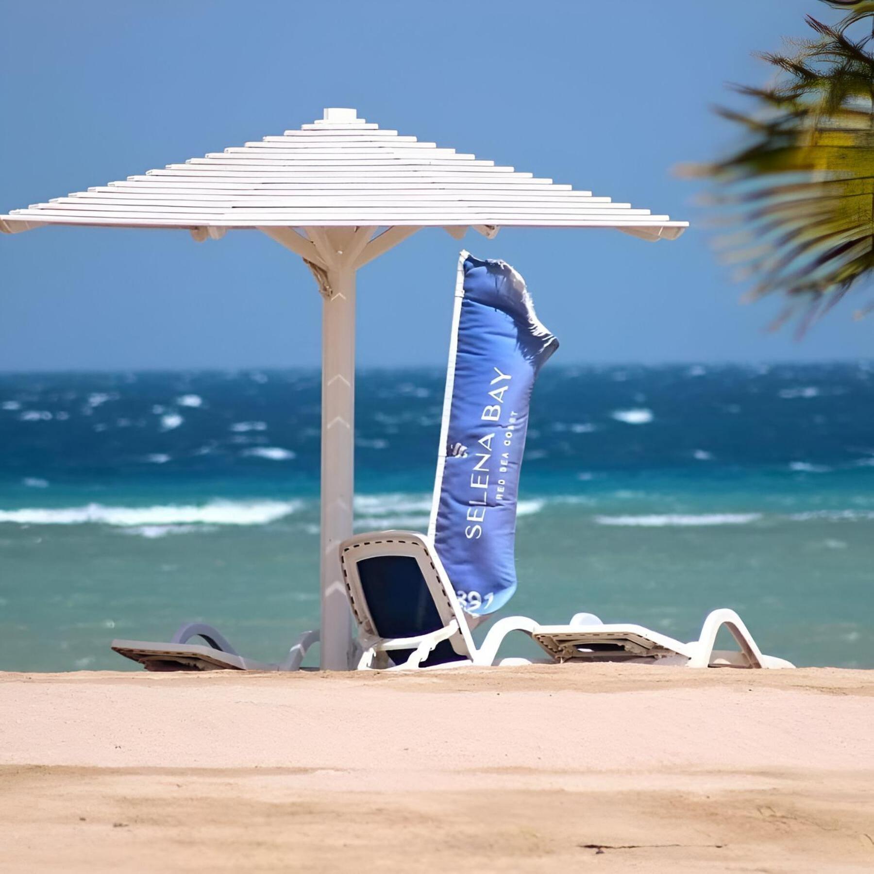 Selena Beach Resort - Premium Suites Hurghada