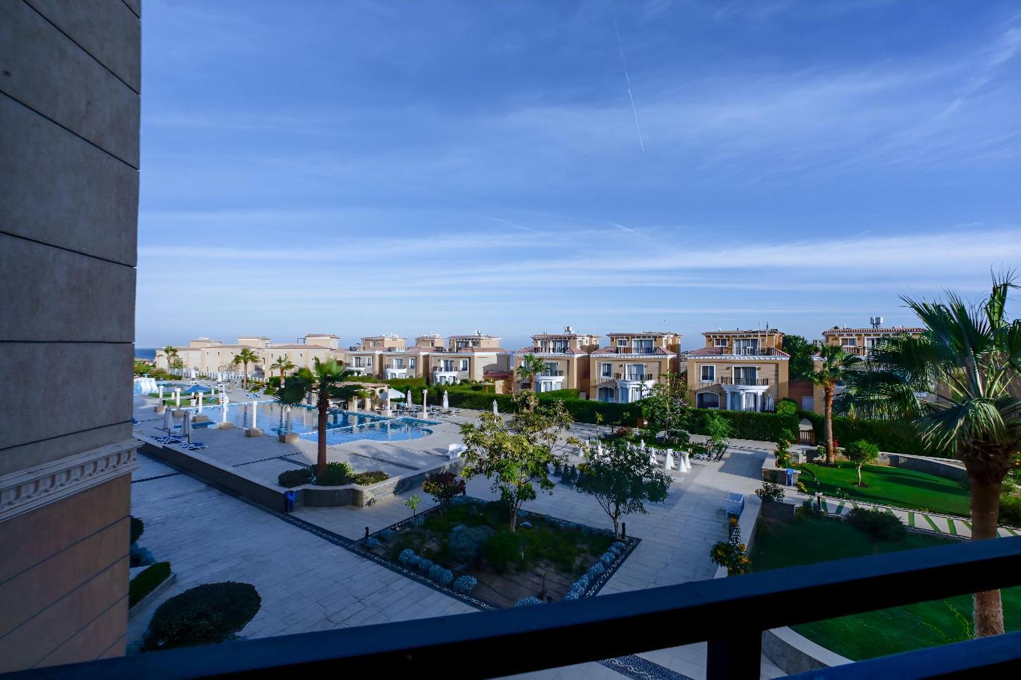 Selena Beach Resort - Premium Suites Hurghada